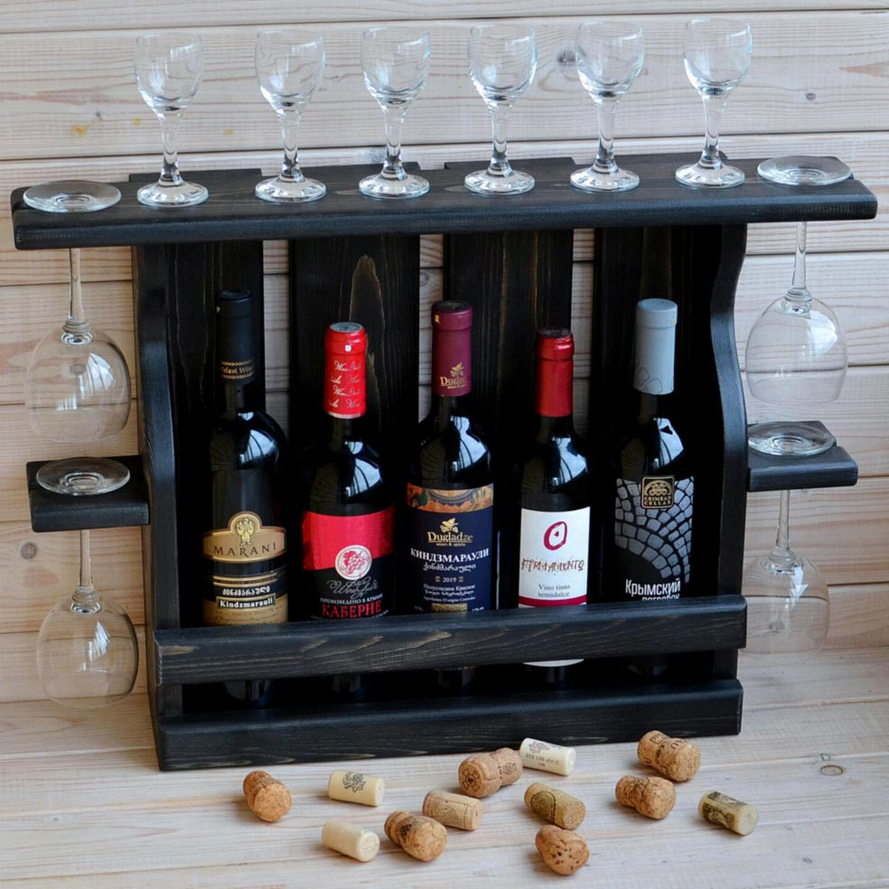 Настенная винная полка 
