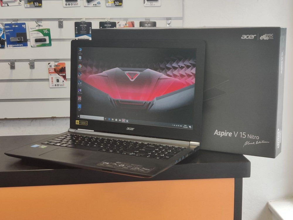 Ігровий ноутбук Acer V15 Nitro Black Edition б/у в доброму стані Київ - фото 1