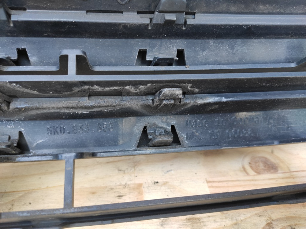 Решітка бампера/радіатора VW Golf 6 2008-2013 (5K0853653) Ковель - изображение 2