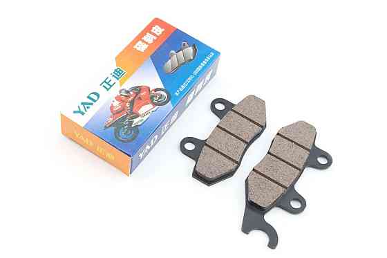 Колодки гальмові (диск) скутер 4 Т Китай 50-150 (Рейс /скутер Шторм, вухо в право, чорні) Мукачево