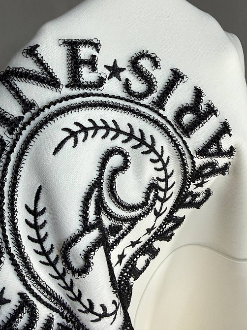 Худи женское A-N 30077 с капюшоном и ажурной вышивкой молочное, молочний, M Киев - изображение 2