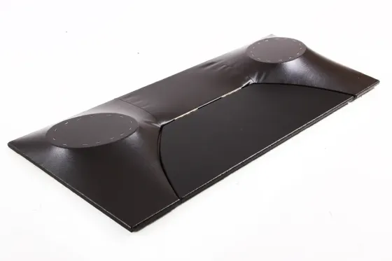 Полка багажника Таврия АвтоКомфорт под колонки кожзам черный Винница