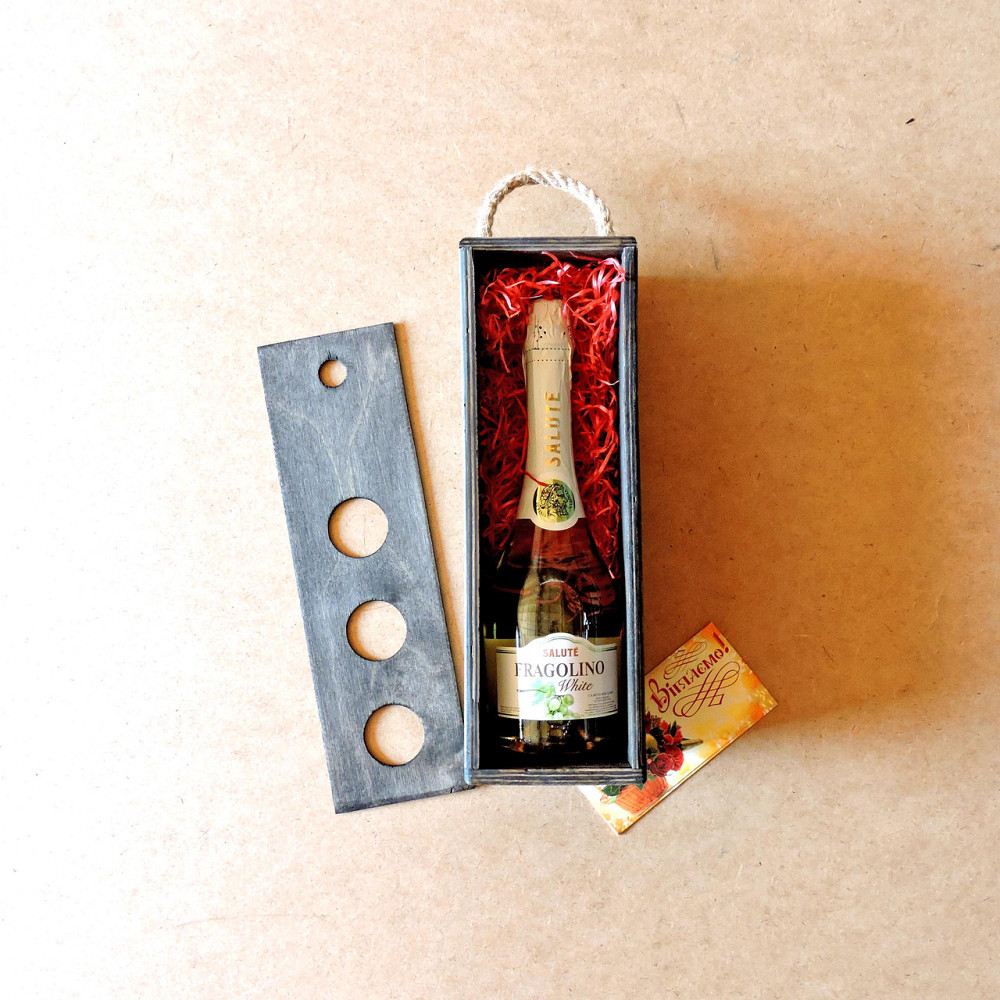 Подарочная коробка 