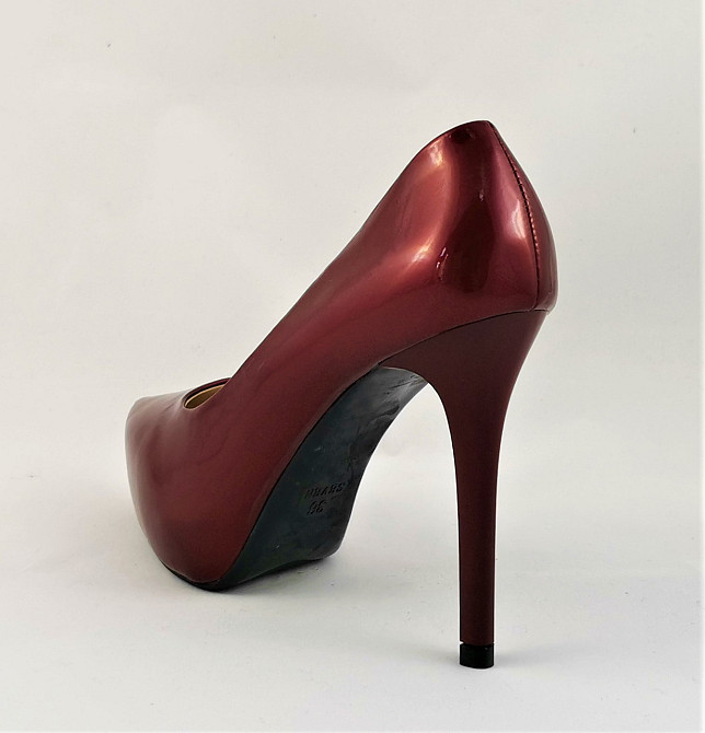 Жіночі Бордові Туфлі на Підборах Шпильці Лакові Модельні (розміри: 36,37,38,39,40) - 16-6 Дніпро - фото 3