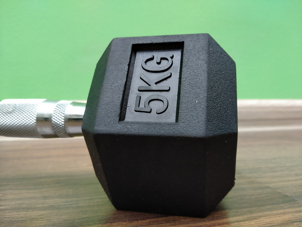 Гантель 5 кг цільна шестигранна гексагональна Zelart Київ - фото 3