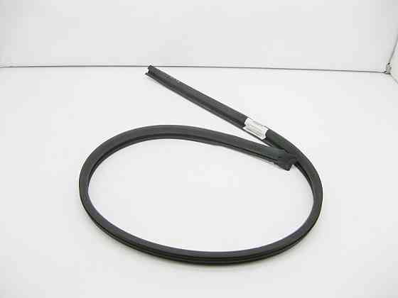 Mercedes-Benz  A2097200154 Ущільнювач над лівим опускним склом CLK C209 Одеса