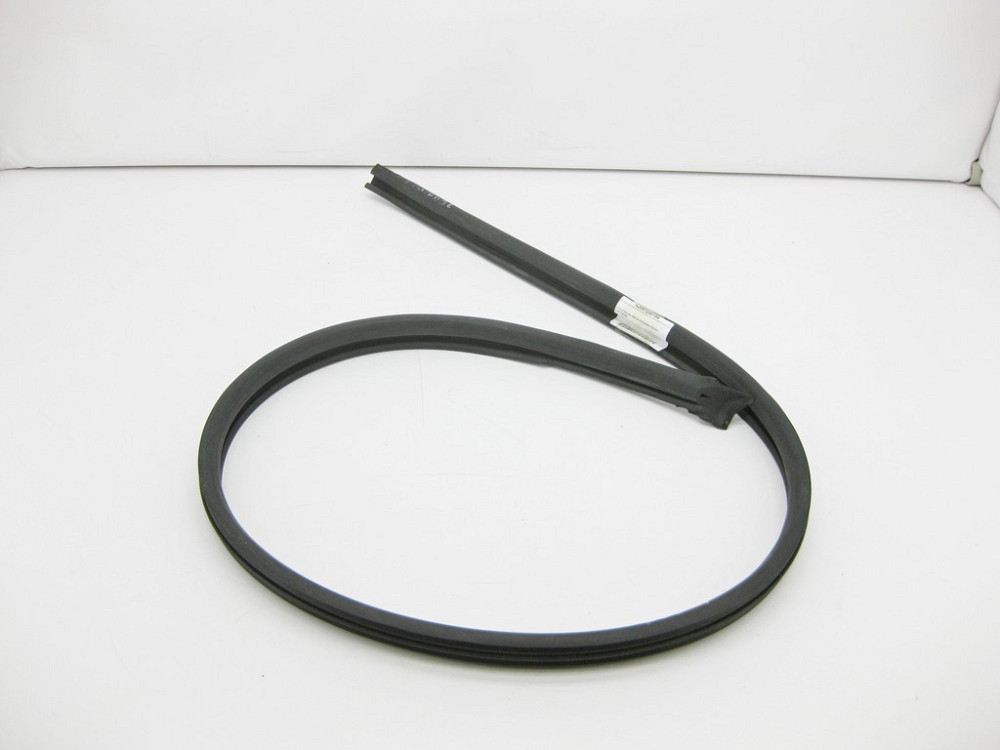 Mercedes-Benz  A2097200154 Ущільнювач над лівим опускним склом CLK C209 Одеса - фото 3