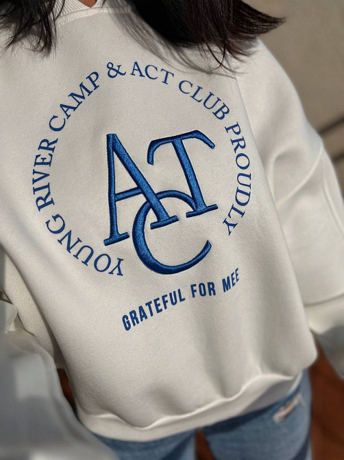 Свитшот женский OLIVIA 2479 широкий оверсайз утепленный вышивка рисунок one size, белый, one size Киев - изображение 11