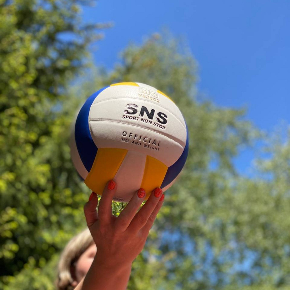 М'яч волейбольний клеєний SNS VS3002 Вишнёвое - изображение 3