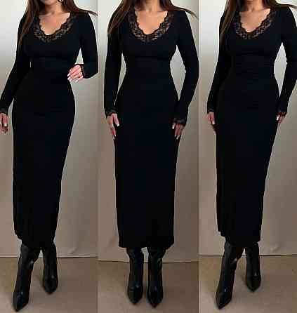 Жіноче романтичне елегантне мідіплаття і з мереживом віскоза Чорний, 44/46 Одеса