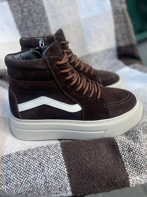 Molly Кроссовки женские MOLLY коричневые натуральная замша зимние размер 38-40 (5674) Коломыя - изображение 1