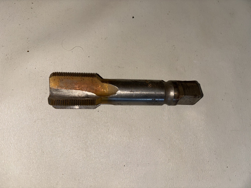 Метчик машинно-ручной М36х1.5 (2039). СССР. Харьков - изображение 1