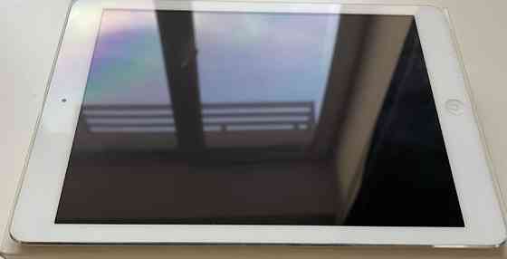 Планшет: Apple iPad Air. Киев