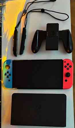 Приставка Nintendo Switch OLED Київ
