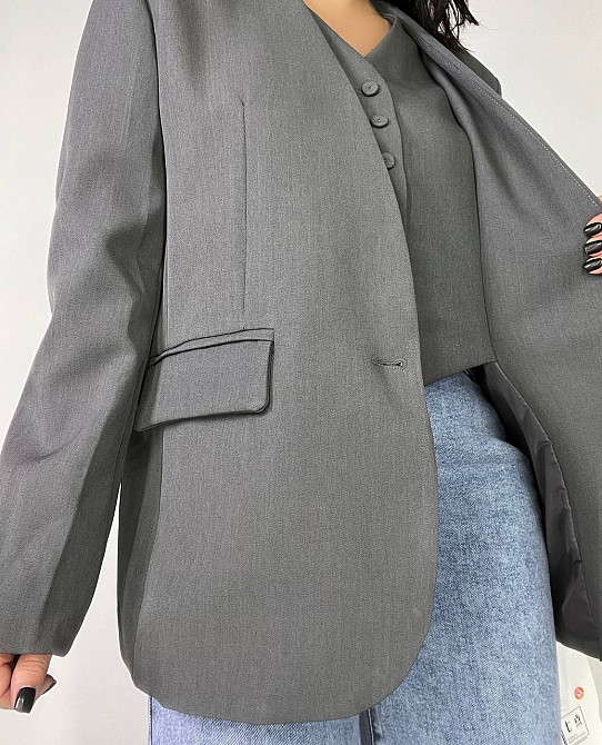 Пиджак женский Qidian 9329 двойка имитация жилетки оверсайз свободный широкий крой one size, серый, one size Киев - изображение 3