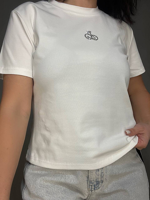 Футболка жіноча A-N 911-20 середня довжина вишня камінчики one size, білий, one size Київ - фото 9