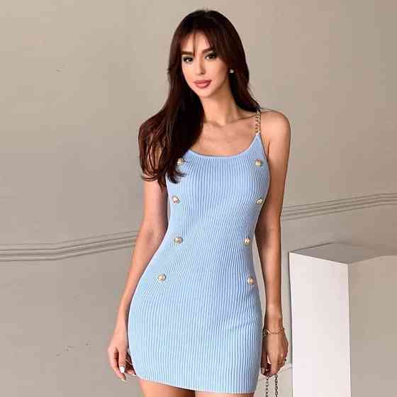 Женское платье с тонкими бретелями 42 голубой Киев