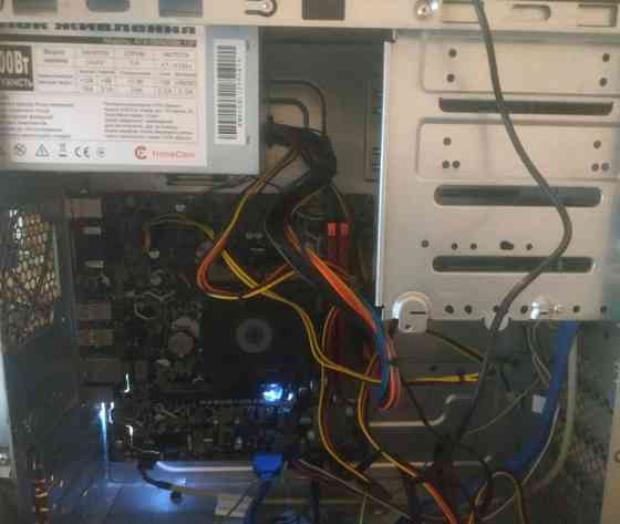 Комп'ютер: Ryzen 2200G ASUS B350 8Gb. SSD 120Gb. Київ