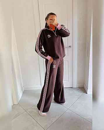 Женский теплый прогулочный костюм двойка с лампасами трехнить на флисе Одесса