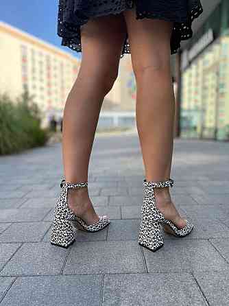 LIRIO Босоніжки жіночі шкіряні літні на підборах леопардові відкриті LIRIO L0305/8073-68 Коломыя