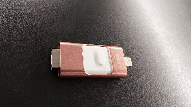 Флеш-накопичувач 3 в 1 Lightning, Micro USB, USB 64 GB 21997 Луцк - изображение 1