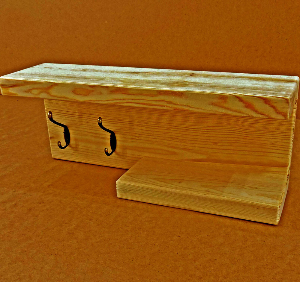 Полка для ванной 