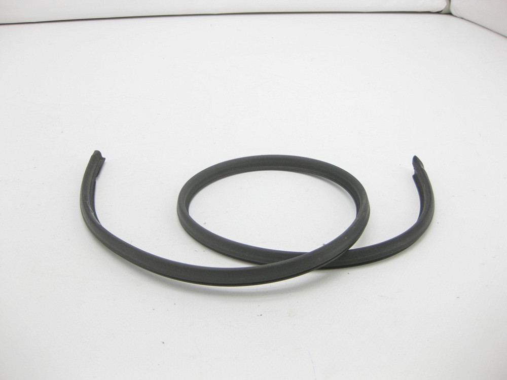 Mercedes-Benz  A2927820300 Ущільнювач зсувного люка праворуч GLE Coupe C292 Одесса - изображение 3