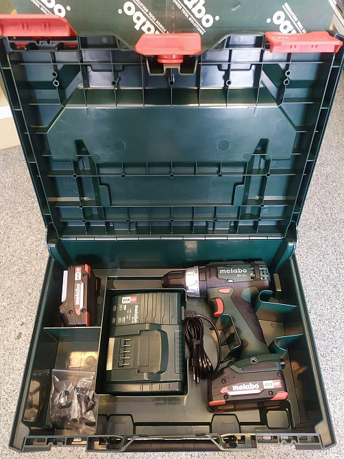 Шуруповер Metabo акумуляторний BS 18 L 18V 602321500 2*2Ah з АКБ і ЗП в компл Коломия - фото 3