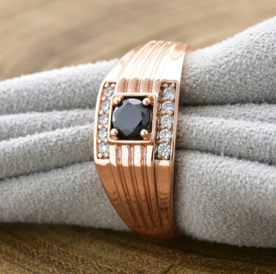 Печатка Xuping 13857 черные фианиты, позолота РО, ширина 10 мм, размер 20, вес 5,3 г, мужская Киев