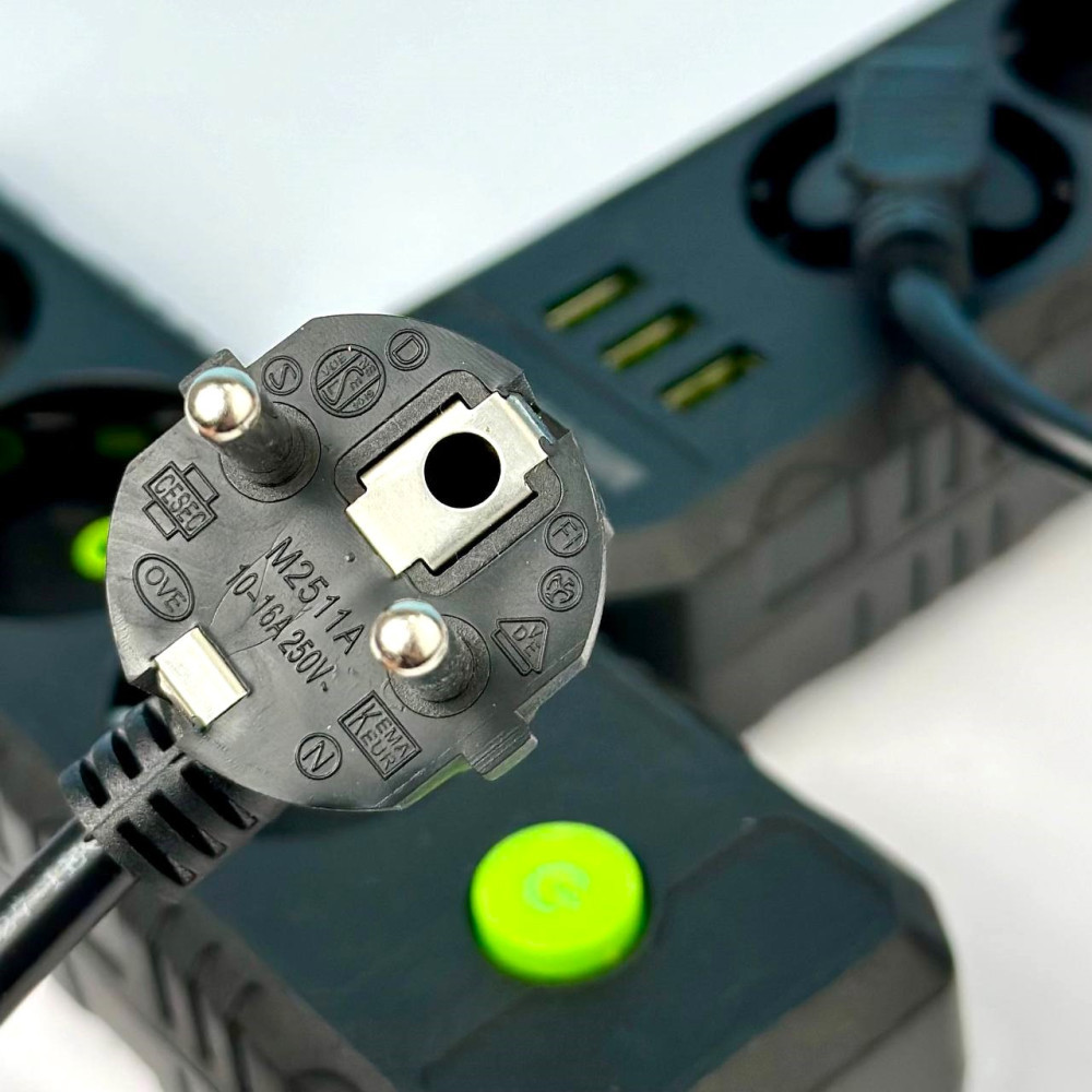 Сетевой фильтр-удлинитель 3 розетки 3USB 2500W 4 метра Винница - изображение 2