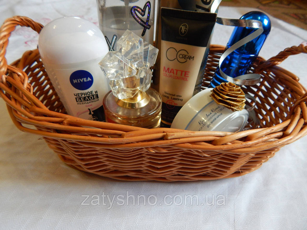 Плетеная корзина с ручками для подарков Киев - изображение 9