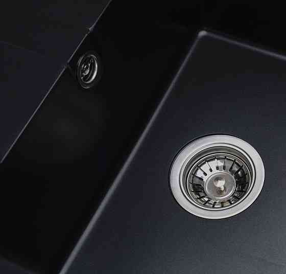 VALESO Комплект: Мийка Aria 5851 чорна + Змішувач BG76 чорний + Сифон 1041 Киев