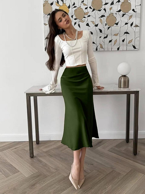 Женская легкая романтичная юбка-миди шелк армани 42/44, Бутылка Одесса - изображение 2