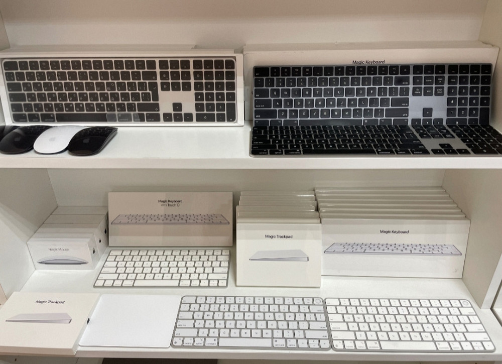 Apple Magic Keyboard with Touch lD and Numeric Keypad MMMR3.Клавиатура. Київ - фото 2