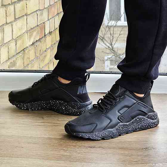 Чоловічі Чорні Кросівки Nike Huarache Шкіряні Найк (розміри: 41,42,43,44,45) Відео Огляд Дніпро