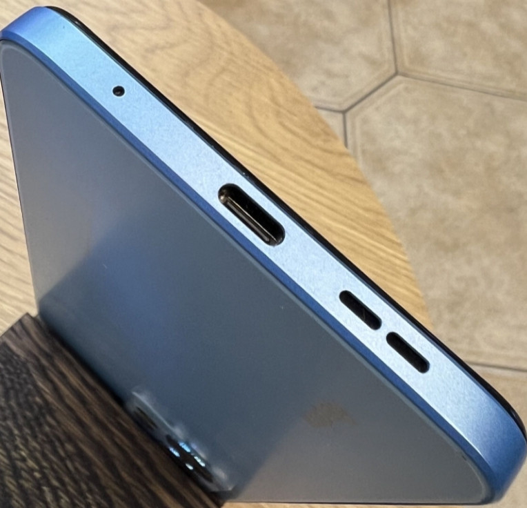 Смартфон: Redmi NOTE 12 4/128Gb. Киев - изображение 4