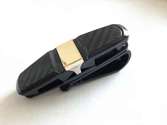 Тримач окулярів прищіпка 1305 carbon/gold Вінниця