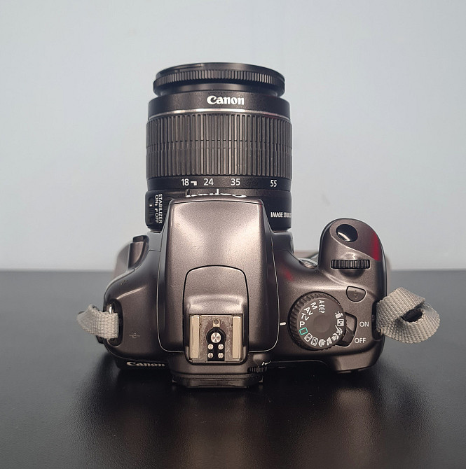 Дзеркальний фотоапарат Canon D1100 + об'єктив 18-55 мм + 64gb + сумка Клевань - фото 3