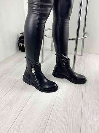 Черевики жіночі D and V чорні натуральна шкіра зимові 40р. (2534) Коломыя