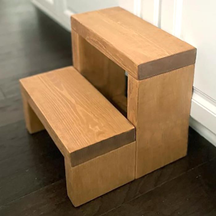 Скамейка-ступенька 