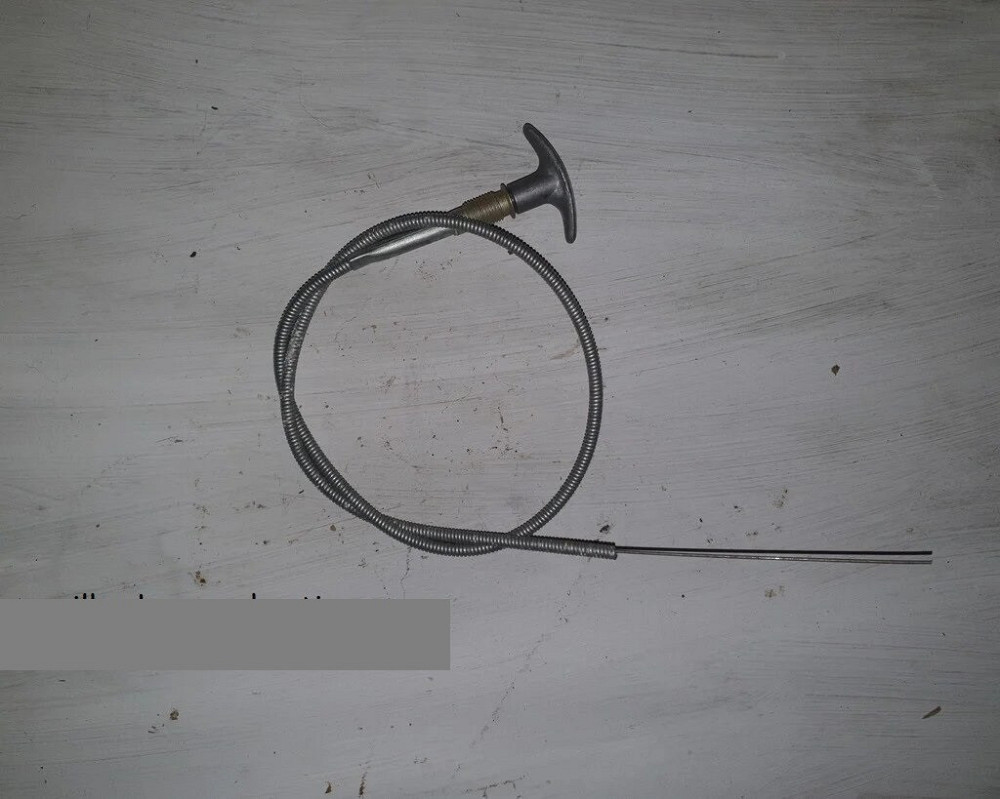 Трос капота Москвич. СССР. Харьков - изображение 1