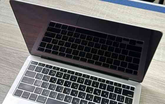 Ноутбук Apple MacBook Air 13" 2020, i3 8Gb / 256 Gb SSD Silver A2179 Київ