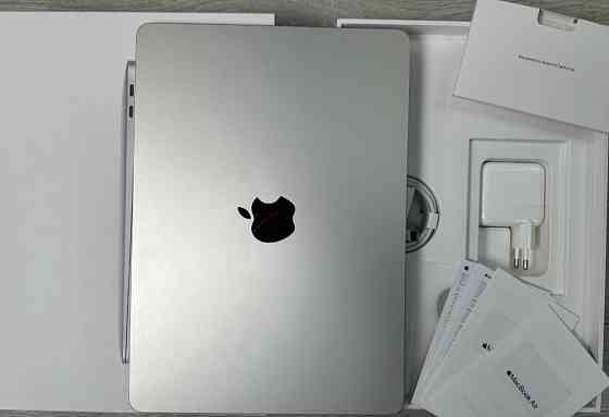 Ноутбук MacBook Air 13 2022 Starlight M2 8Gb. 256Gb. SSD , A2681 Идеал ! Киев