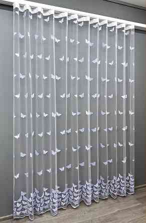 Тюль VR-Textil 1740т Фатин «Бабочки» с вышивкой и люрексом Голубой с белым 200х270 см (42-1055) Киев