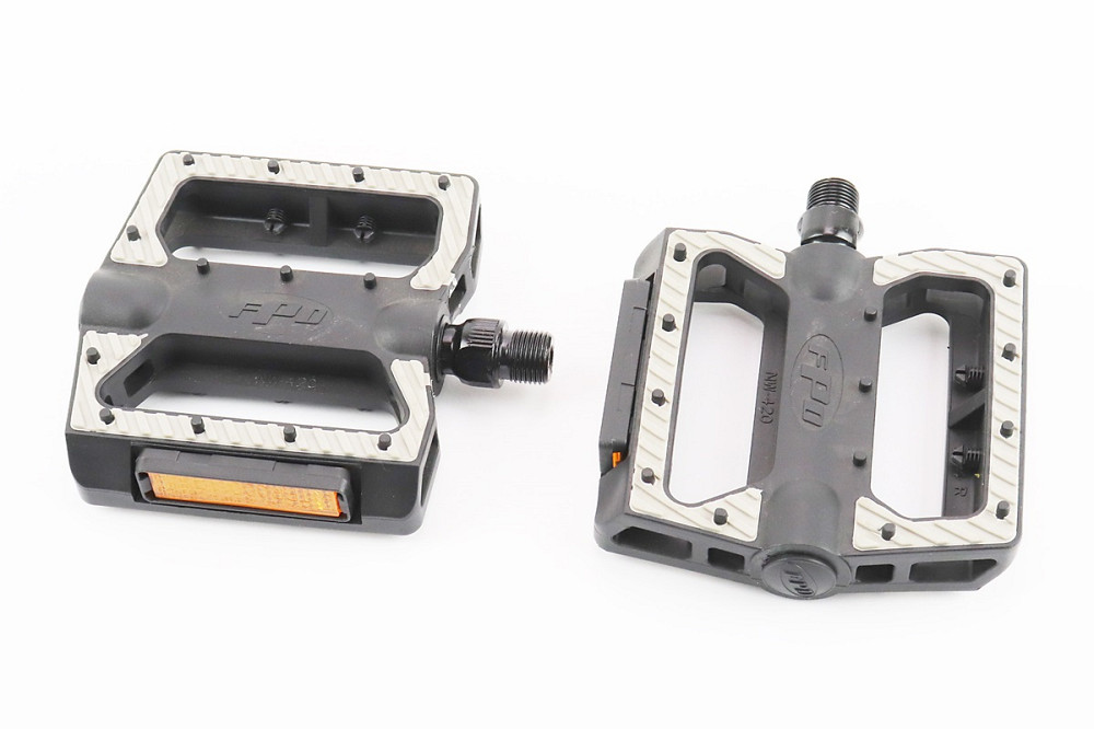 Педалі CITY 9/16" (107x103x25mm) пластикові, чорно-сірі NW-420 Київ - фото 1