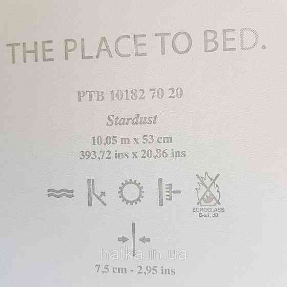 Шпалери вінілові на флізелін Caselio The Place to bed 0.53х10 м геометрія фігури смуги золотом на салатовому Київ