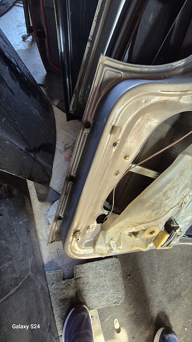 Hyundai Tucson 2016–2020 Дверь передняя левая (чёрная) Киев - изображение 2