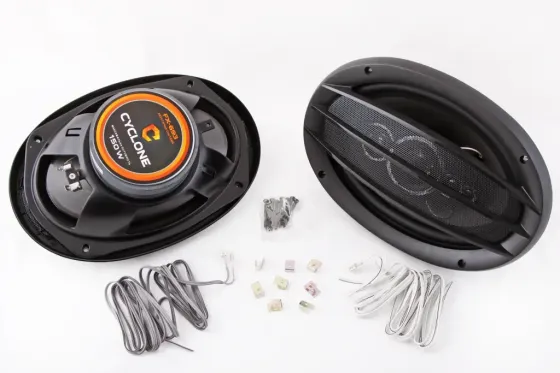 Автоколонки 6 х 9 150 Вт 3-полосная Cyclone (15*23 см) Винница