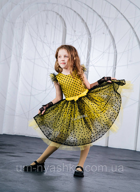 Пышное нарядное платье в ретро стиле 