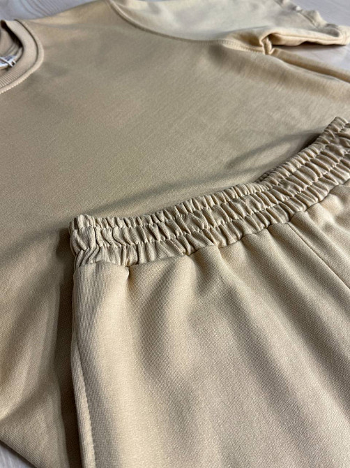 Костюм женский Pepper&mint 24-01-01 оверсайз футболка с брюками на резинке капучино, капучино, L Киев - изображение 2